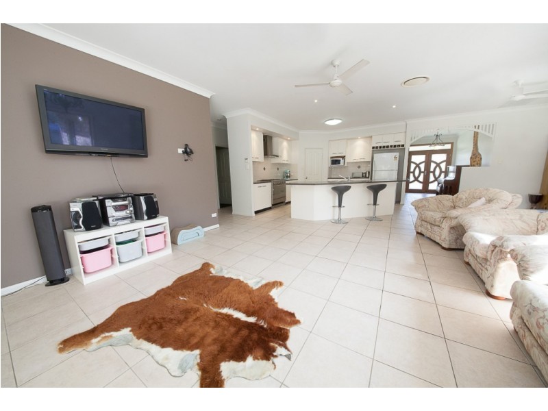 79 Cabernet Crescent, Pine Mountain QLD 4306