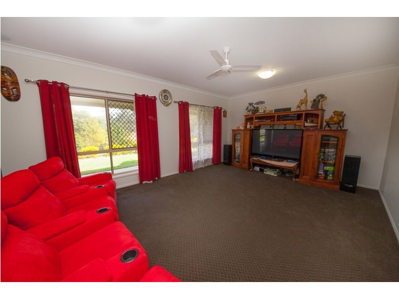 79 Cabernet Crescent, Pine Mountain QLD 4306