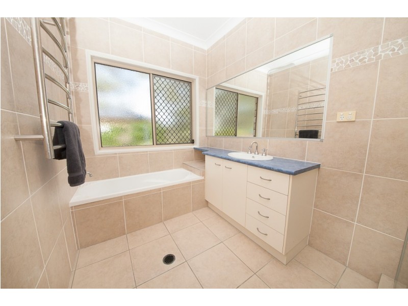 79 Cabernet Crescent, Pine Mountain QLD 4306