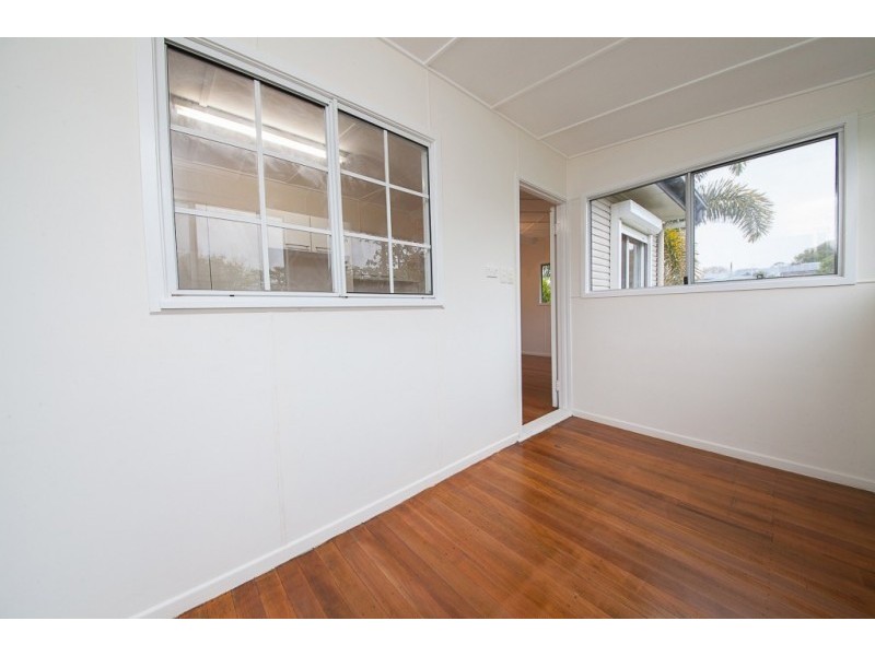 22-24 Welsby Street, North Booval QLD 4304