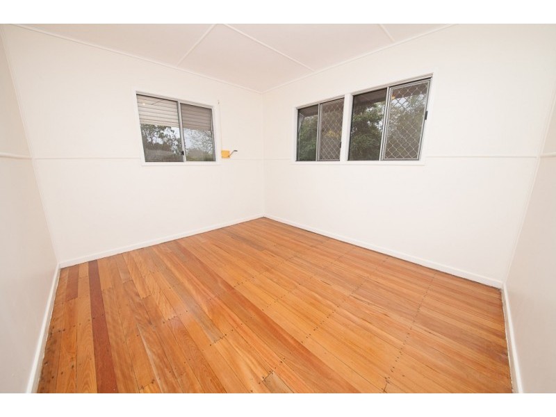 22-24 Welsby Street, North Booval QLD 4304