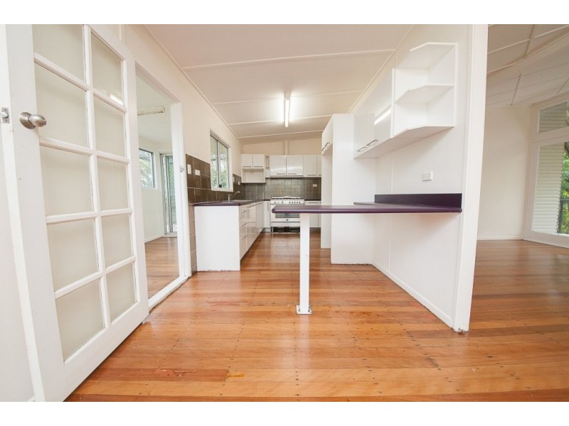 22-24 Welsby Street, North Booval QLD 4304