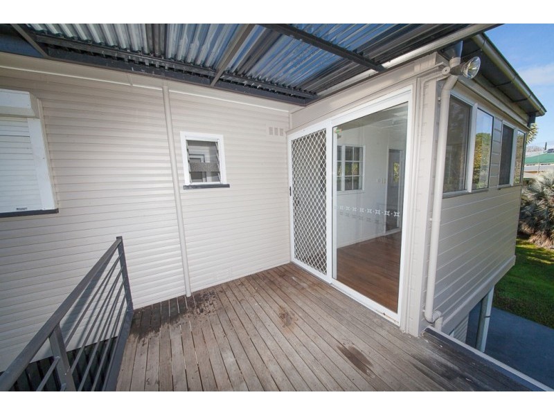 22-24 Welsby Street, North Booval QLD 4304