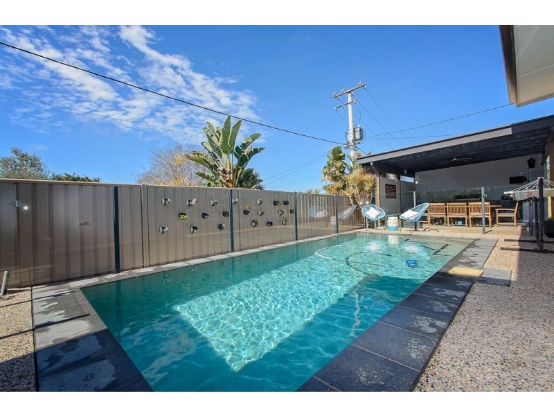 27 Taylor Street, Eastern Heights QLD 4305