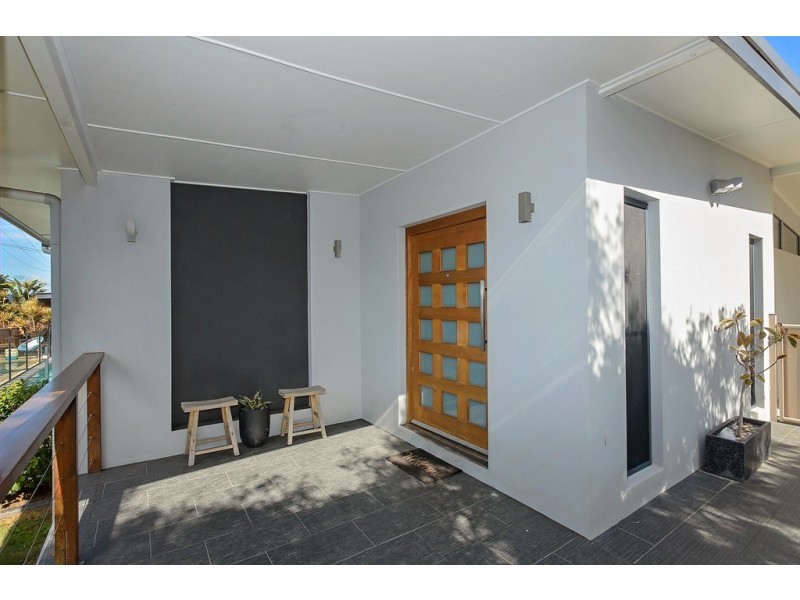 27 Taylor Street, Eastern Heights QLD 4305