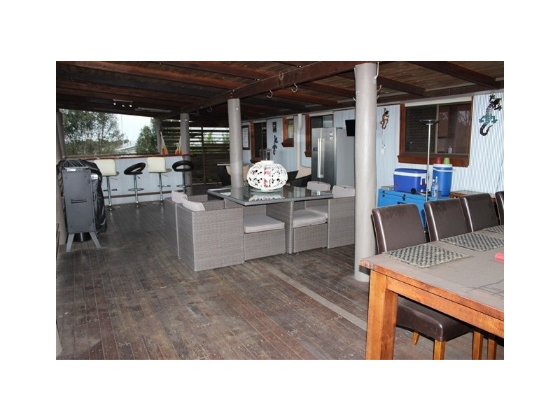2 Edward Street, Rosewood QLD 4340