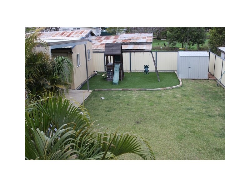 2 Edward Street, Rosewood QLD 4340
