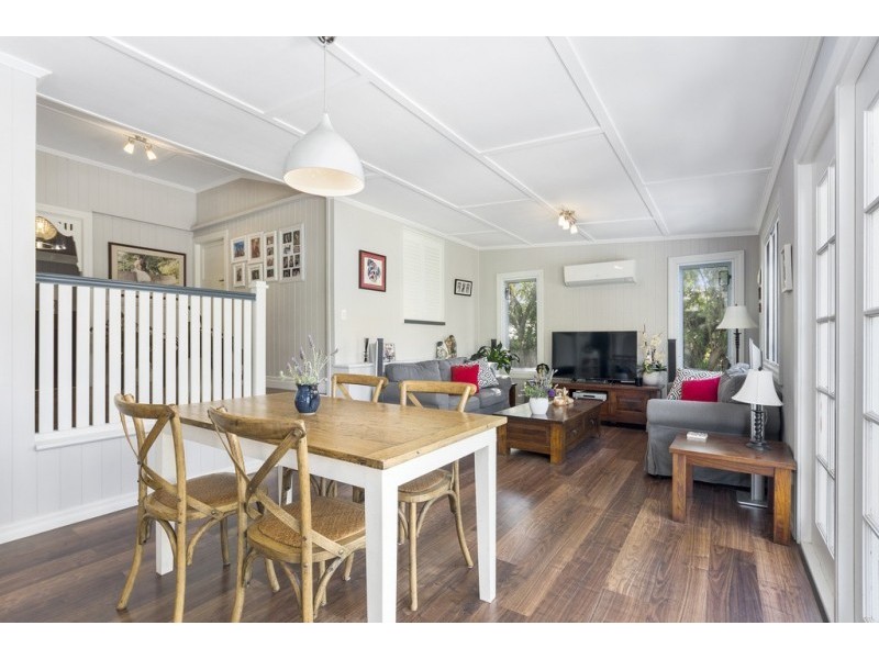 24 Frederick Street, Newtown QLD 4305