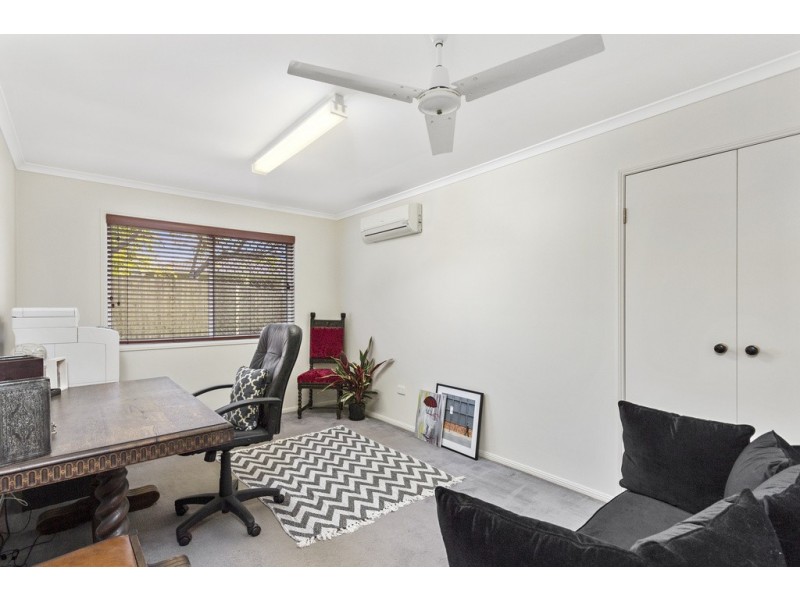 12 Glasgow Boulevard, Brassall QLD 4305