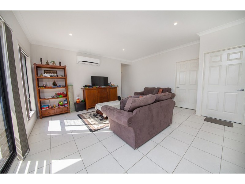 9 Nelson Circuit, Brassall QLD 4305