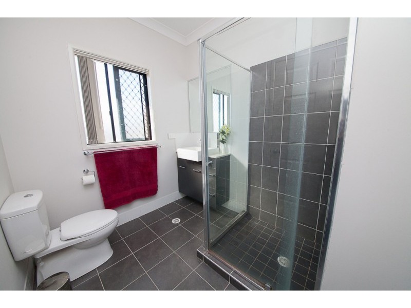 9 Nelson Circuit, Brassall QLD 4305