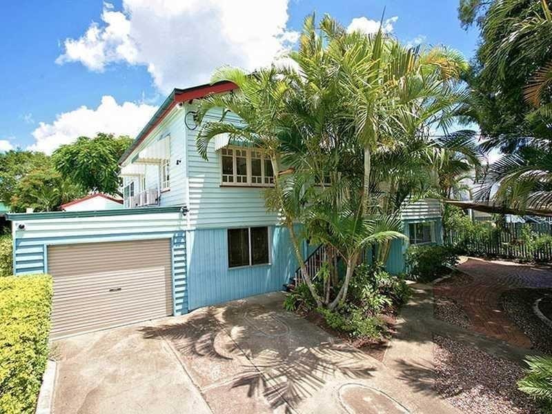 17 Macquarie Street, Booval QLD 4304