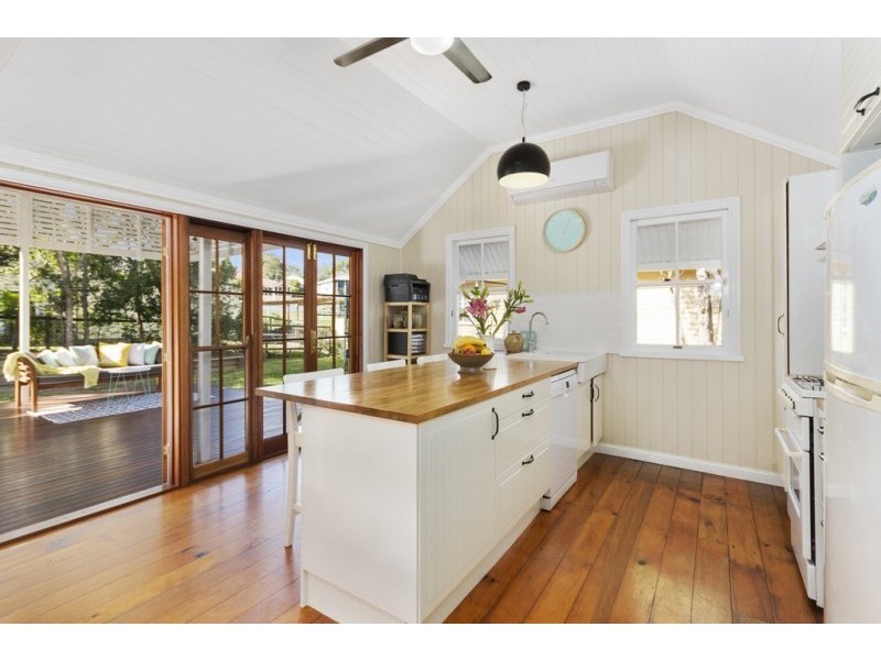 5 McLean Street, North Ipswich QLD 4305