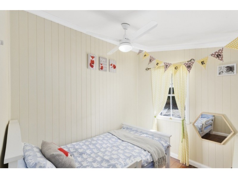 5 McLean Street, North Ipswich QLD 4305
