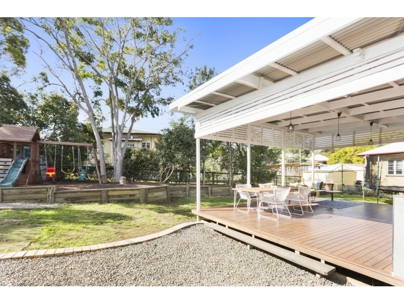 5 McLean Street, North Ipswich QLD 4305