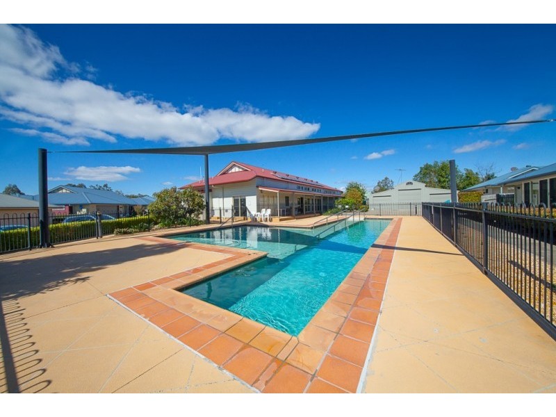 16/2 Workshops Street, Brassall QLD 4305