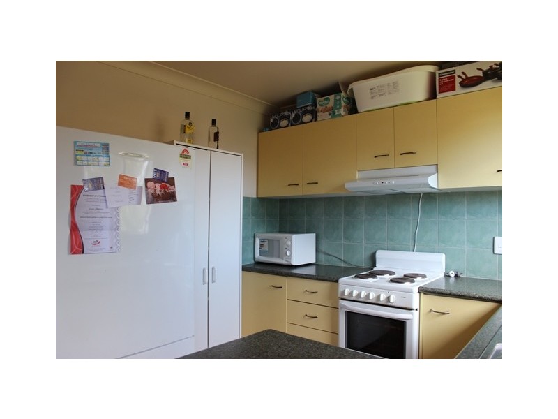 8 Eton Avenue, Flinders View QLD 4305