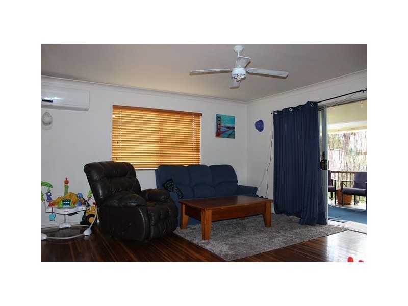 8 Eton Avenue, Flinders View QLD 4305