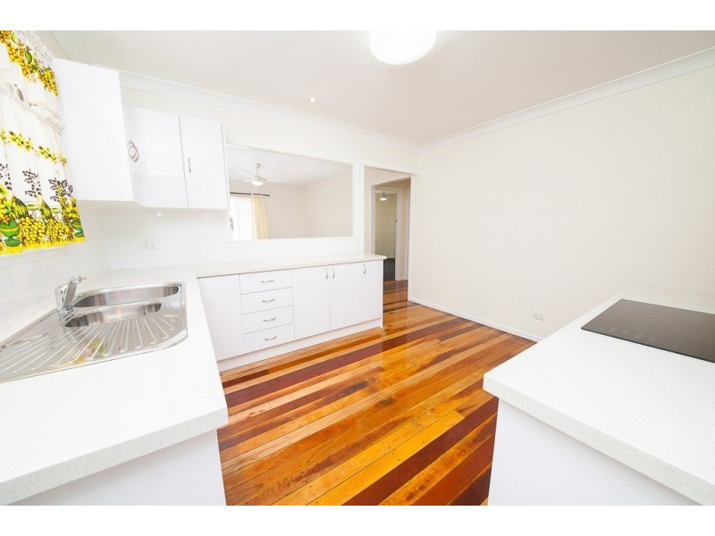 44 Holdsworth Road, North Ipswich QLD 4305