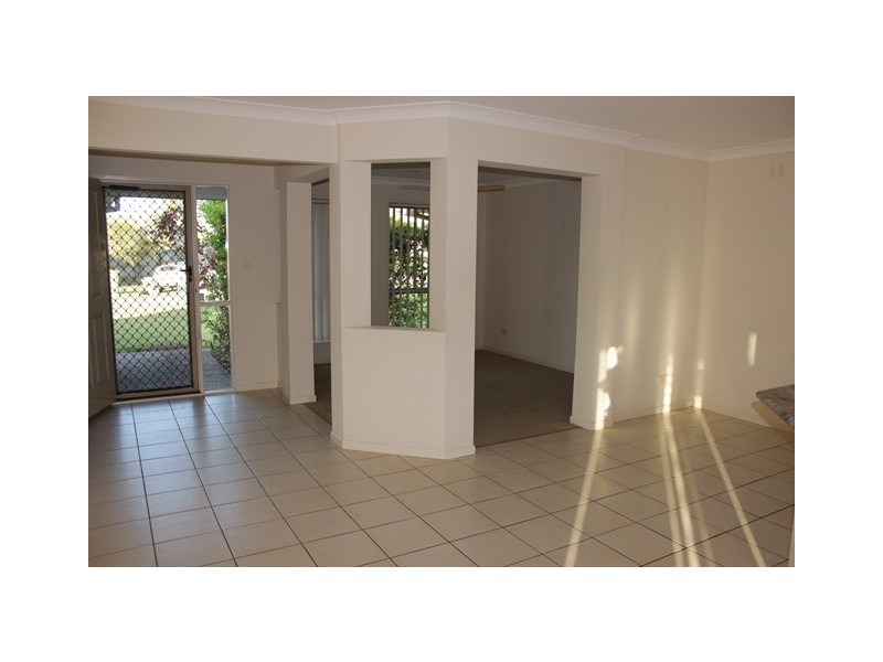 5 Wagtail Place, Bellbird Park QLD 4300