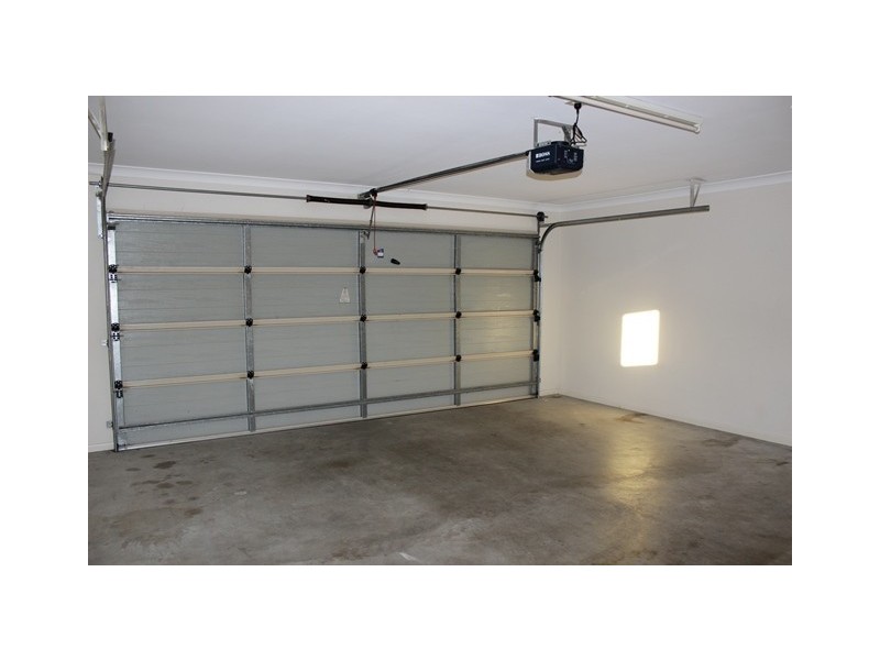 5 Wagtail Place, Bellbird Park QLD 4300