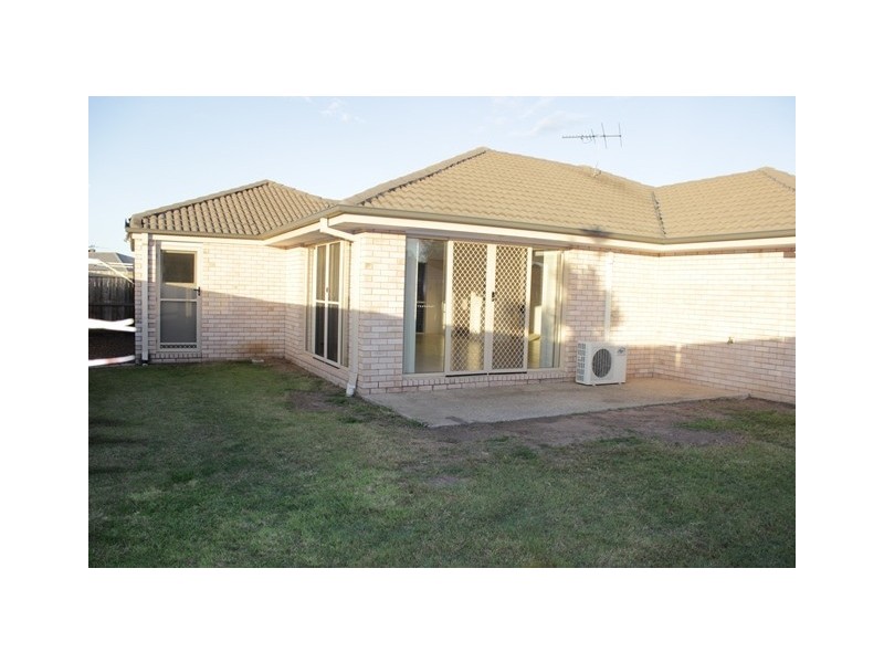 5 Wagtail Place, Bellbird Park QLD 4300