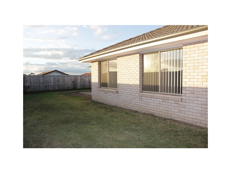 5 Wagtail Place, Bellbird Park QLD 4300