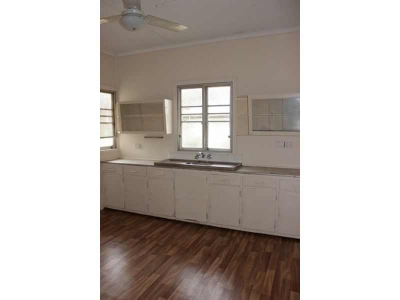 157 Pine Mountain Road, Brassall QLD 4305