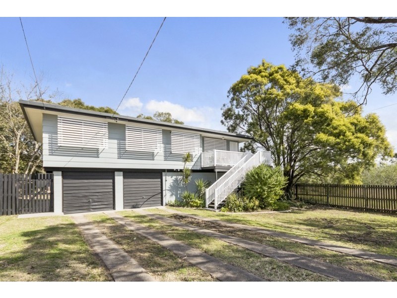27 Edwards Street, Flinders View QLD 4305