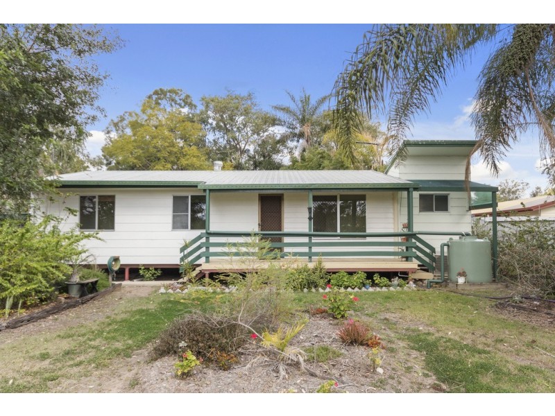 24 Kingsley Street, Walloon QLD 4306