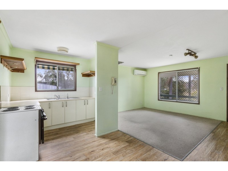 24 Kingsley Street, Walloon QLD 4306