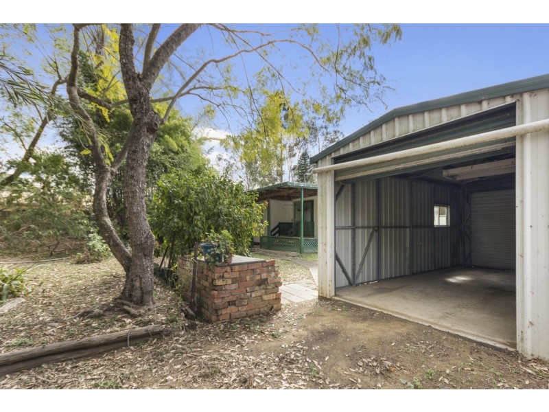 24 Kingsley Street, Walloon QLD 4306