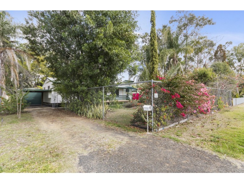 24 Kingsley Street, Walloon QLD 4306