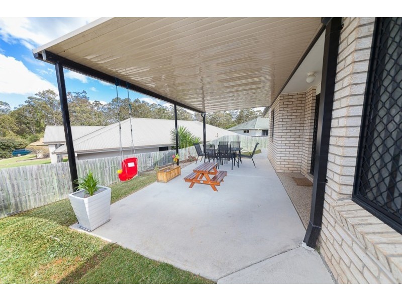 8 Tulipwood Close, Brassall QLD 4305