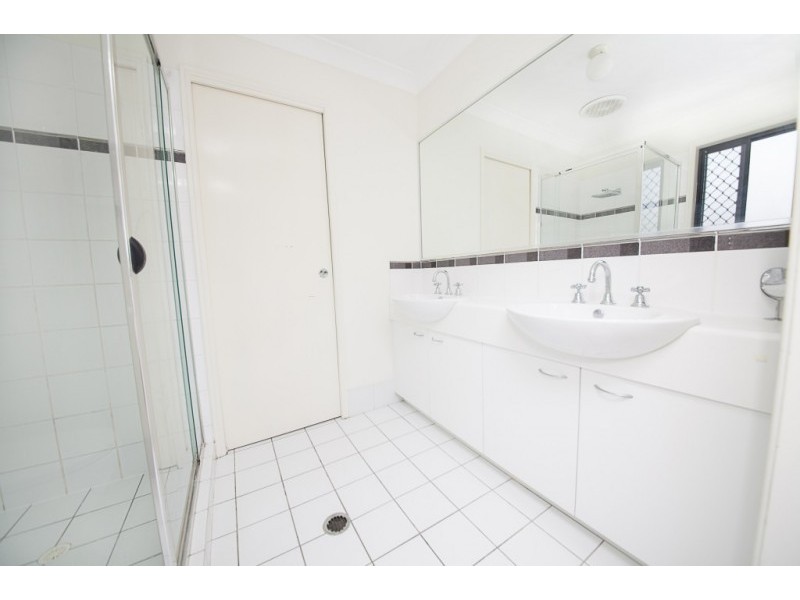 8 Tulipwood Close, Brassall QLD 4305