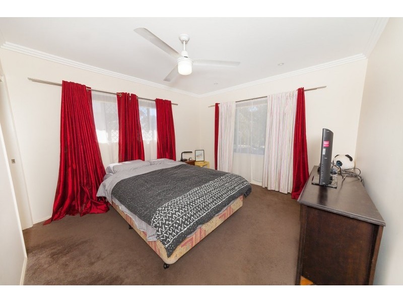 19 Theodore Street, Brassall QLD 4305