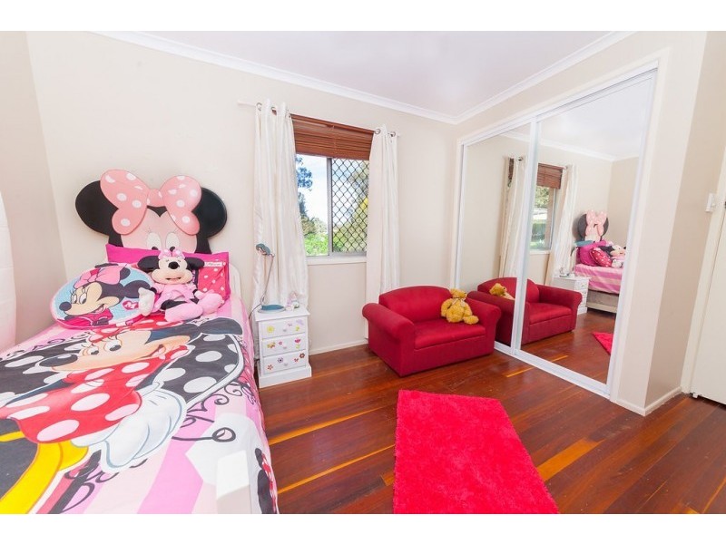 13 Paten Street, North Ipswich QLD 4305