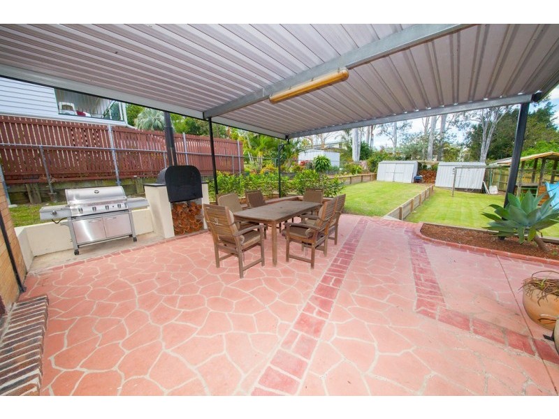 13 Paten Street, North Ipswich QLD 4305