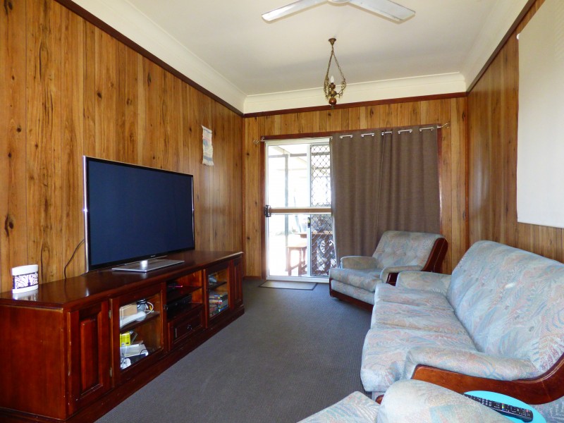 4 Berlin Street, Rosewood QLD 4340