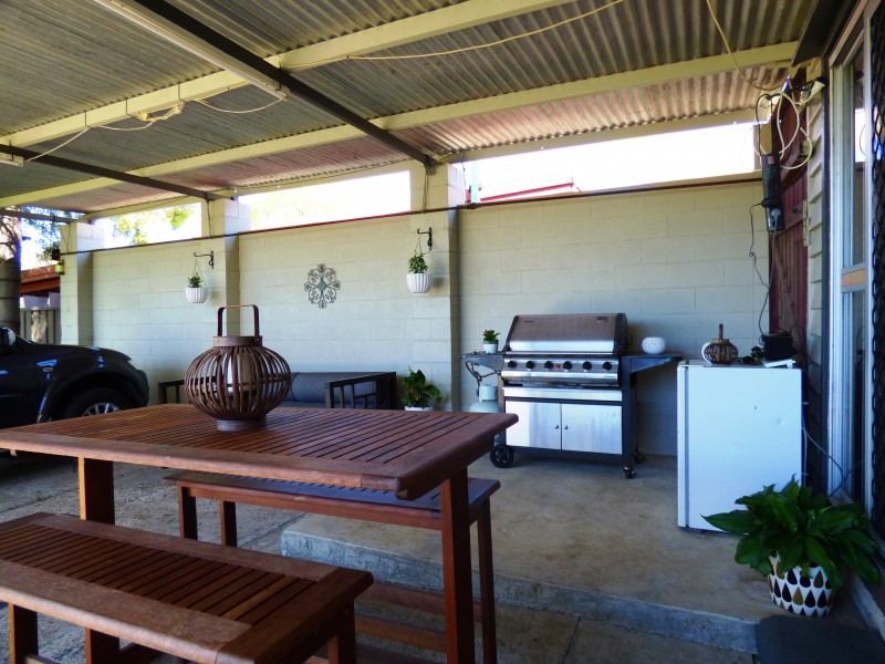 4 Berlin Street, Rosewood QLD 4340