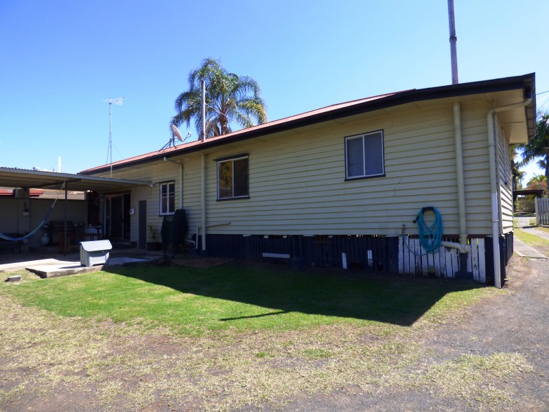 4 Berlin Street, Rosewood QLD 4340