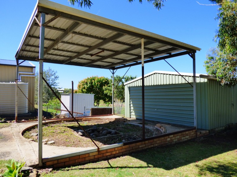 4 Berlin Street, Rosewood QLD 4340