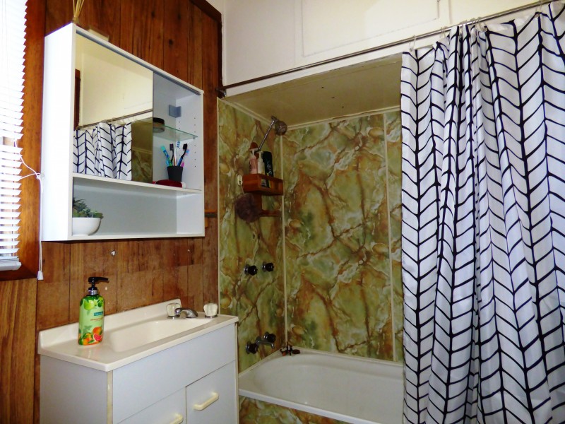 4 Berlin Street, Rosewood QLD 4340