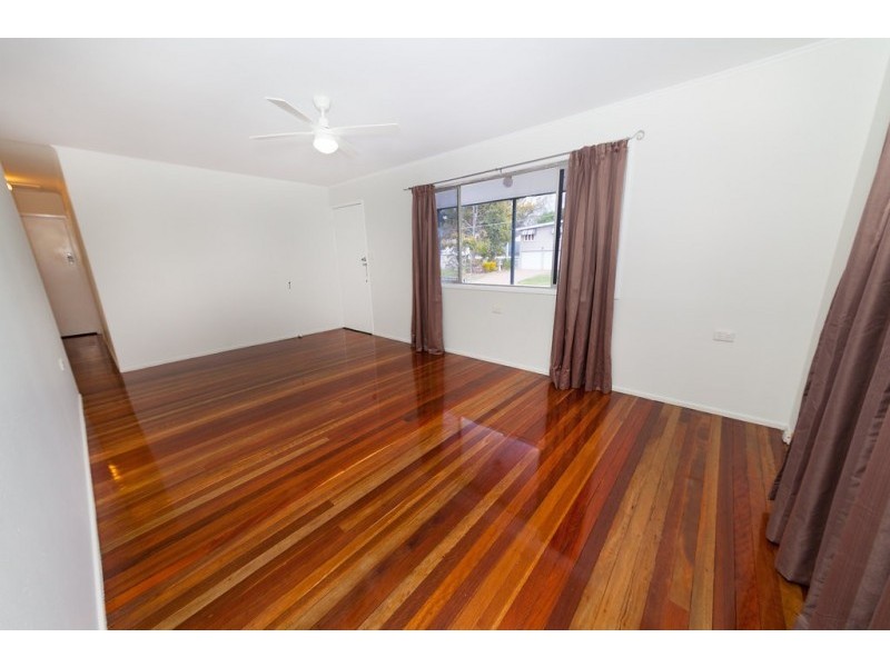 18 Raceview Street, Raceview QLD 4305