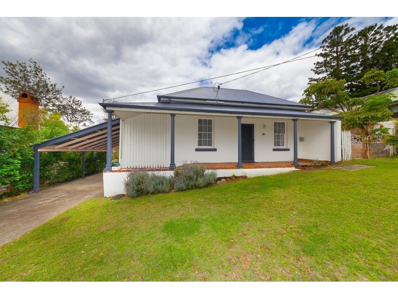 10 Murphy Street, Ipswich QLD 4305