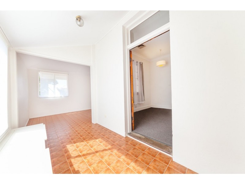 10 Murphy Street, Ipswich QLD 4305