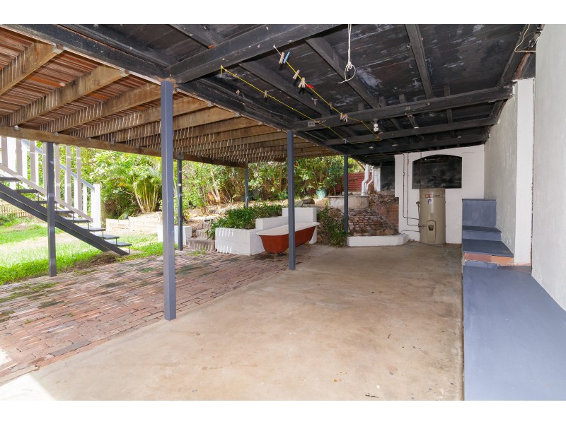 10 Murphy Street, Ipswich QLD 4305