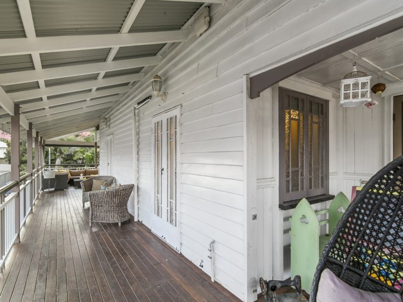 15 Joffre Street, Booval QLD 4304