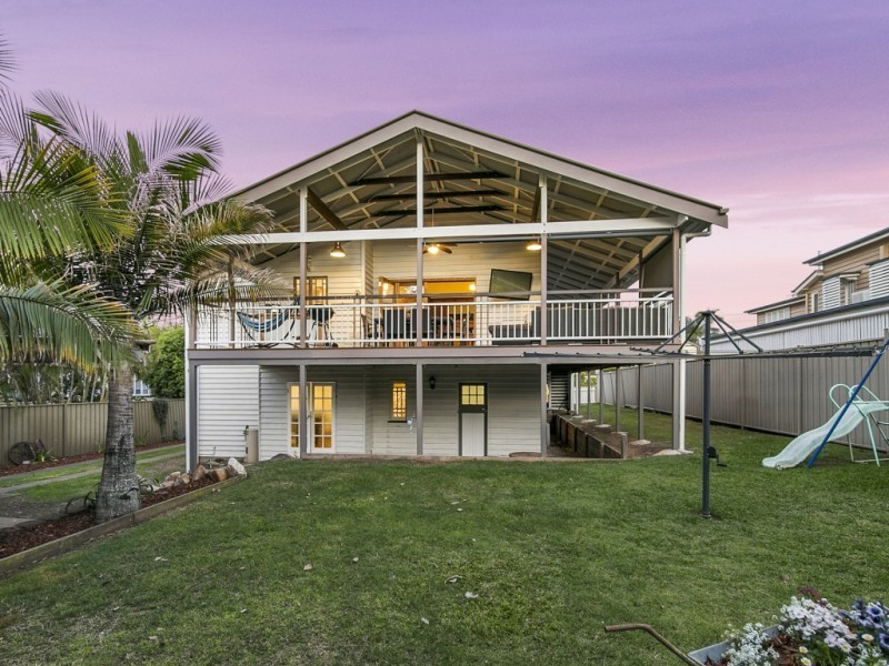15 Joffre Street, Booval QLD 4304