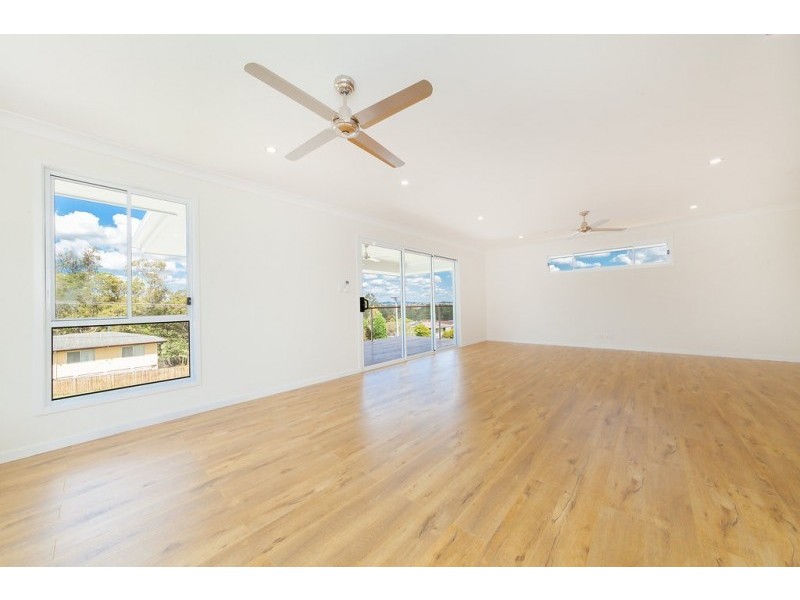 10 Vauxhall Street, North Tivoli QLD 4305